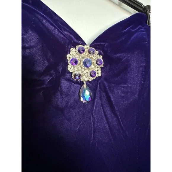 Eugene Alexander deep purple velvet strapless jeweled gown size 6.‎ 1980s Glam - Picture 3 of 11